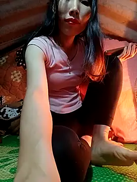 -Kem-01 online show from November 2025 10:49:02 AM