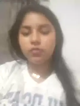 angie hott online show from December 2025 08:24:01 AM