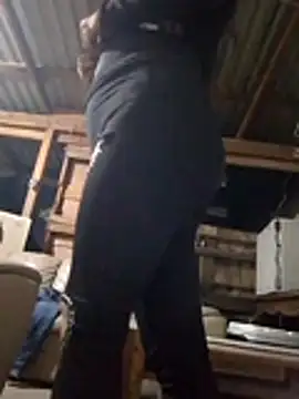 angie hott online show from December 2025 06:49:02 AM