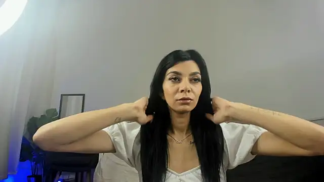 ReneeVoss online show from March 2026 05:07:01 AM