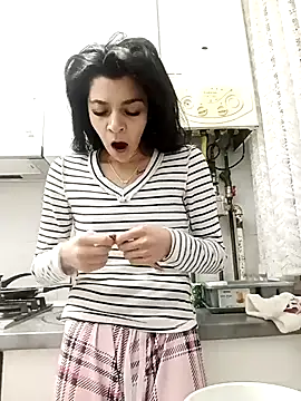 ReneeVoss online show from February 2026 03:17:02 AM