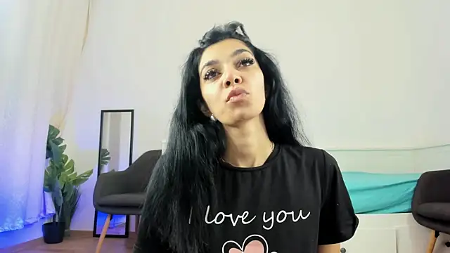 ReneeVoss online show from April 2026 02:57:02 AM