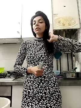 ReneeVoss online show from February 2026 03:15:02 AM