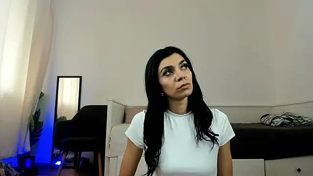 ReneeVoss online show from March 2026 10:26:01 AM