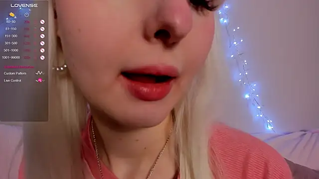 AdeleSilver online show from November 2025 02:14:02 AM