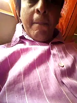 Snapshot of svk_05 chatting on November 2025 04:50:01 AM svk 05 online show from November 2025 04:50:01 AM