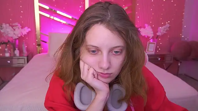 CuteeFoxy online show from March 2026 01:16:02 PM