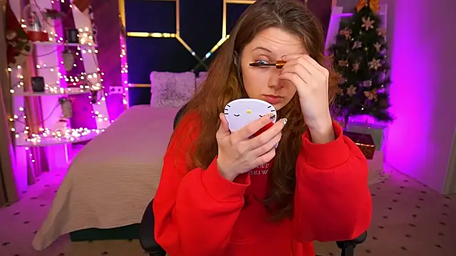 CuteeFoxy online show from January 2026 02:22:01 PM