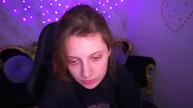 CuteeFoxy online show from March 2026 01:29:02 PM