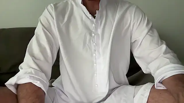 Snapshot of yournextguy chatting on June 2026 09:49:01 AM yournextguy online show from June 2026 09:49:01 AM