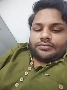 Snapshot of Akki19989 chatting on December 2025 09:20:02 PM Akki19989 online show from December 2025 09:20:02 PM