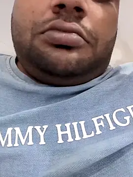 Snapshot of Akki19989 chatting on October 2025 03:34:02 PM Akki19989 online show from October 2025 03:34:02 PM