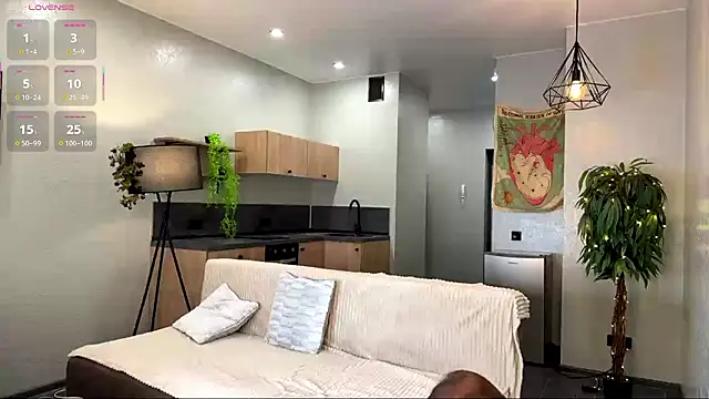 StephnieRecuparo online show from February 2026 02:39:02 PM