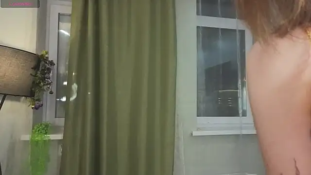 StephnieRecuparo online show from October 2025 02:38:01 PM