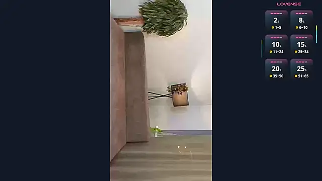 StephnieRecuparo online show from December 2025 01:35:02 PM