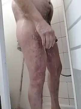 nicolaspgarnier online show from March 2026 05:19:01 PM