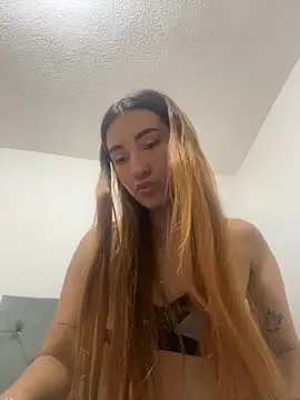 kittyrush  online show from November 2025 04:24:01 AM