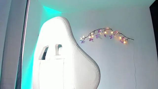 kittyrush  online show from March 2026 10:48:01 PM