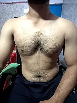 Snapshot of imyoungboymay chatting on November 2025 06:29:01 AM imyoungboymay online show from November 2025 06:29:01 AM