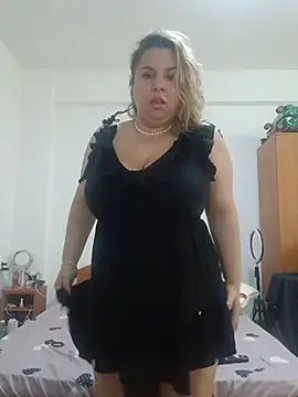 BelleInna online show from July 2026 12:56:01 PM