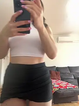 AlanaRius18 online show from March 2026 10:33:02 AM