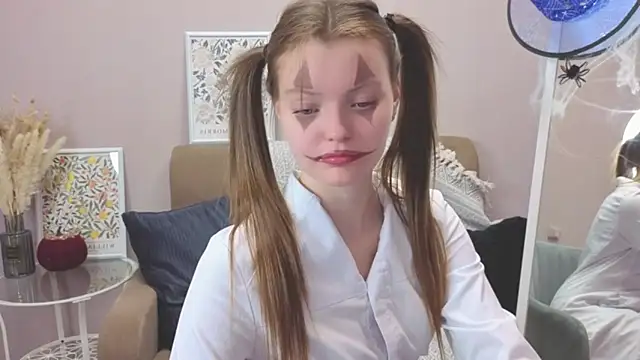 Dear Jessica online show from October 2025 10:24:02 AM