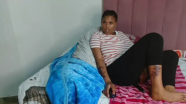 Snapshot of Bubbles156 chatting on March 2026 07:34:02 PM Bubbles156 online show from March 2026 07:34:02 PM