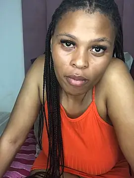 Snapshot of Bubbles156 chatting on April 2026 05:41:01 PM Bubbles156 online show from April 2026 05:41:01 PM