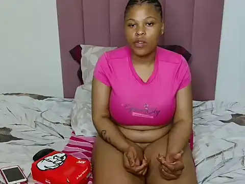 Bubbles156 online show from June 2026 09:01:02 PM