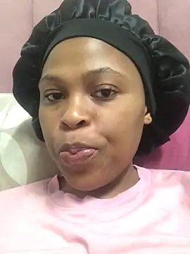 Bubbles156 online show from February 2026 06:06:01 PM