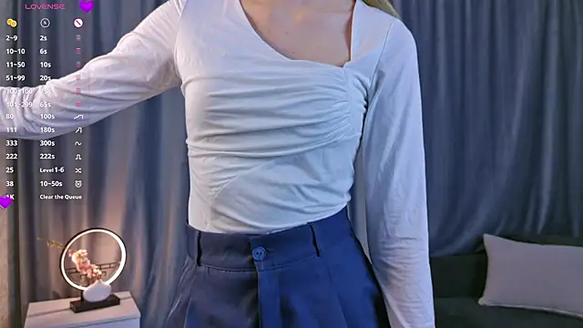 Erosyne online show from March 2026 05:13:01 PM