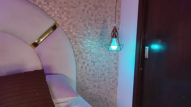 emmy rose25 online show from March 2026 11:40:02 AM