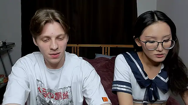 Blossomandbee online show from October 2025 01:07:01 AM