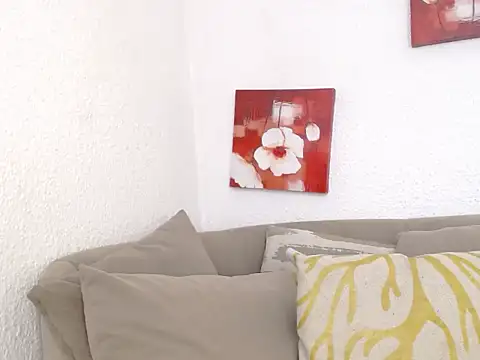 Nebula Lux online show from December 2025 12:33:02 PM