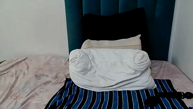 Babyface201 online show from November 2025 11:19:03 PM