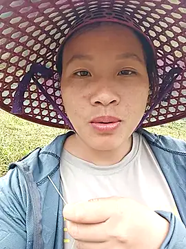 Mising5022 online show from October 2025 05:41:01 AM