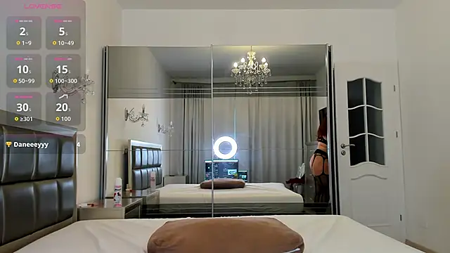 Snapshot of Ailinaioki chatting on December 2025 01:02:02 PM Ailinaioki online show from December 2025 01:02:02 PM