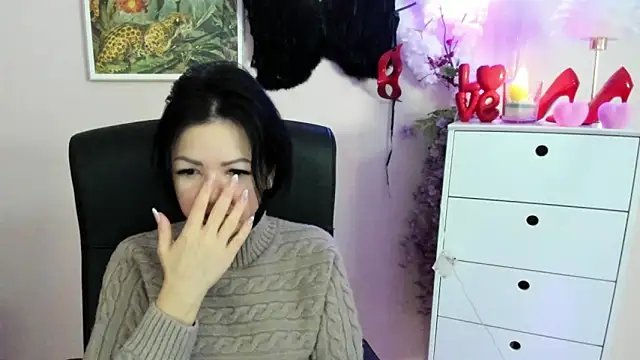 Mollybloom40 online show from March 2026 07:34:01 AM