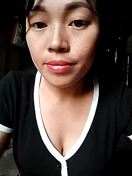 Snapshot of Hani-i chatting on December 2025 02:56:01 AM Hani-i online show from December 2025 02:56:01 AM