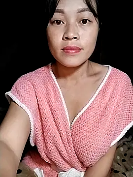 Snapshot of Hani-i chatting on November 2025 10:35:01 PM Hani-i online show from November 2025 10:35:01 PM