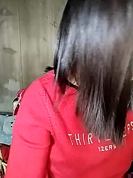 Hani-i online show from February 2026 07:33:02 PM