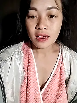 Snapshot of Hani-i chatting on November 2025 10:21:02 PM Hani-i online show from November 2025 10:21:02 PM