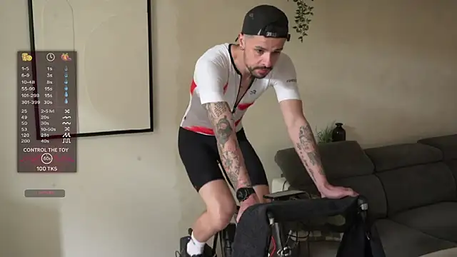 monsieurguitsxxx online show from April 2026 11:56:02 AM