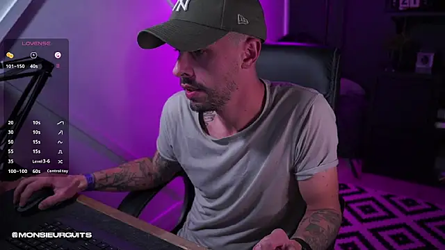 monsieurguitsxxx online show from November 2025 06:34:01 PM