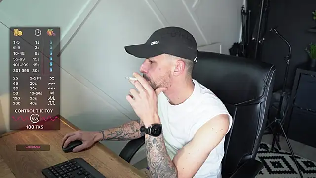 monsieurguitsxxx online show from March 2026 12:52:02 PM