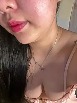 Aimee milk online show from April 2026 02:18:02 PM