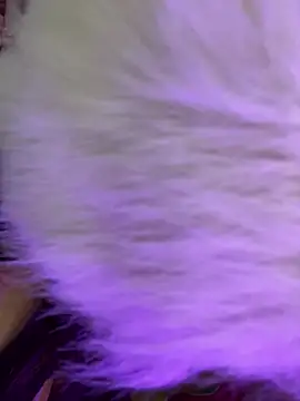 Isaa Foxx  online show from March 2026 04:52:02 AM