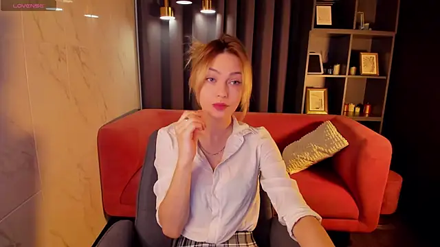 AlysiaSun  online show from April 2026 10:49:01 PM