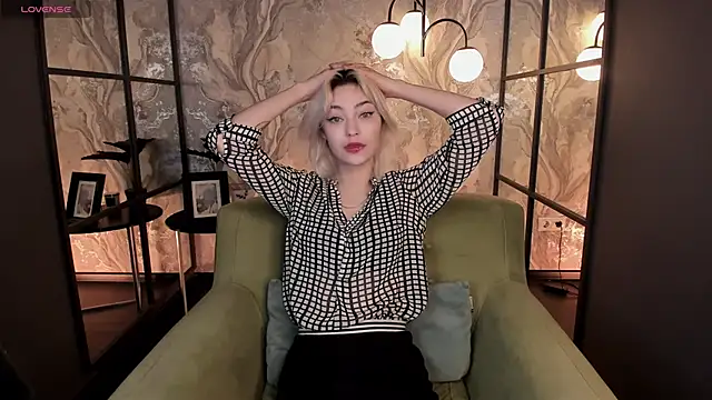 AlysiaSun  online show from November 2025 02:09:02 PM