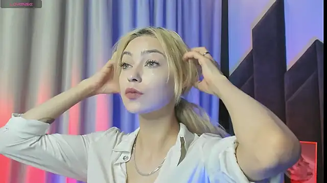 AlysiaSun  online show from June 2026 01:10:01 PM